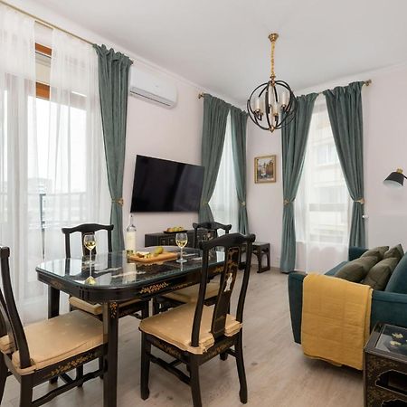 Aleja Solidarnosci 60B II By Noclegi Renters Warsaw Luaran gambar