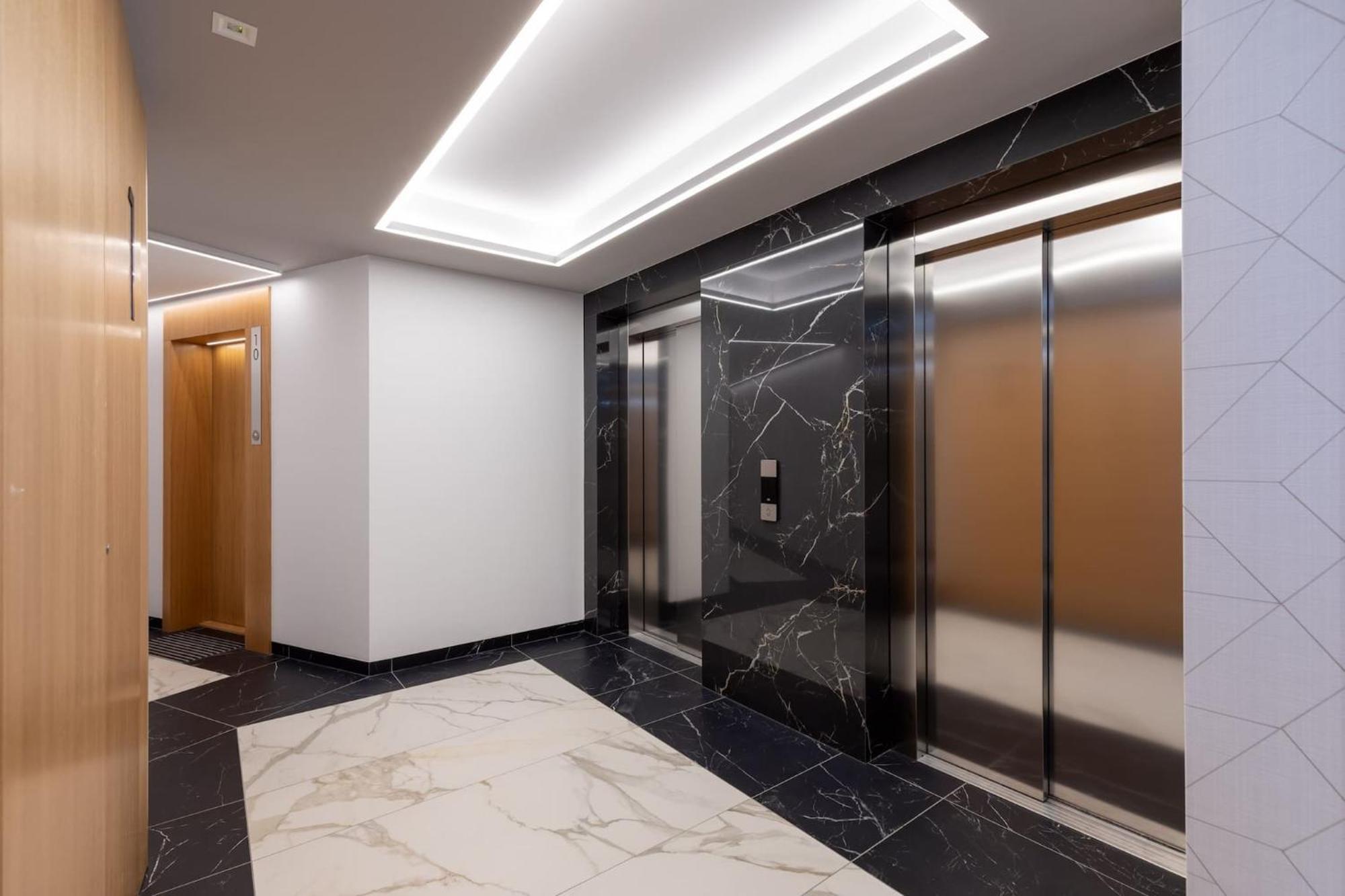 Aleja Solidarnosci 60B II By Noclegi Renters Warsaw Luaran gambar