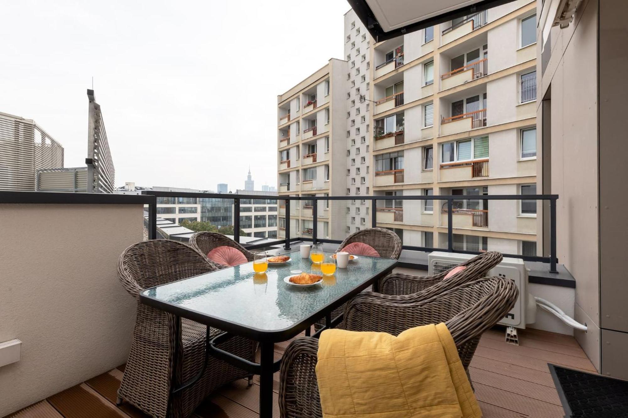 Aleja Solidarnosci 60B II By Noclegi Renters Warsaw Luaran gambar
